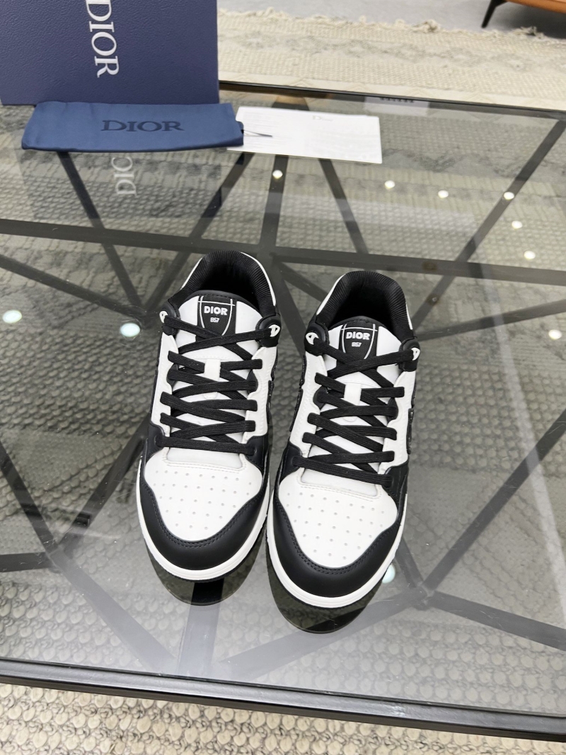 Christian Dior Sneakers